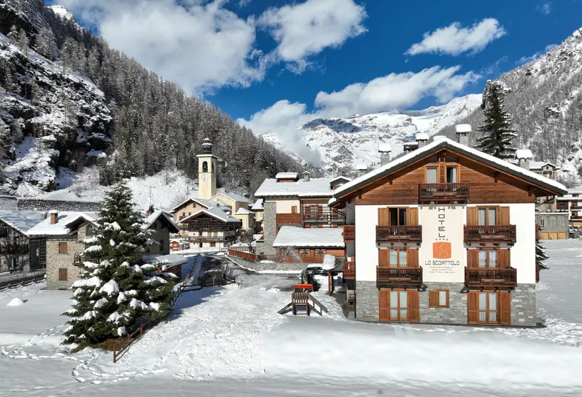 Lo Scoiattolo Hotel - Image 1