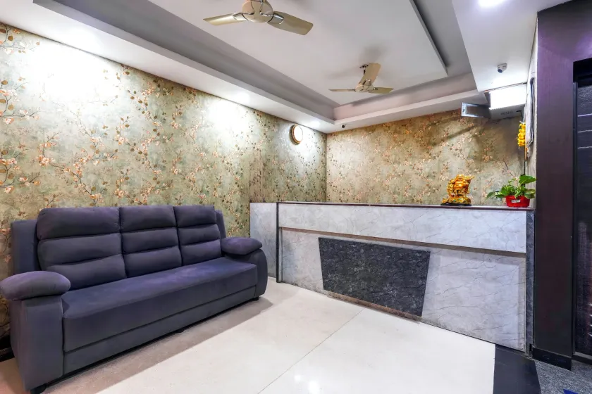 Hotel Mini Escape Perungalathur  - Hall