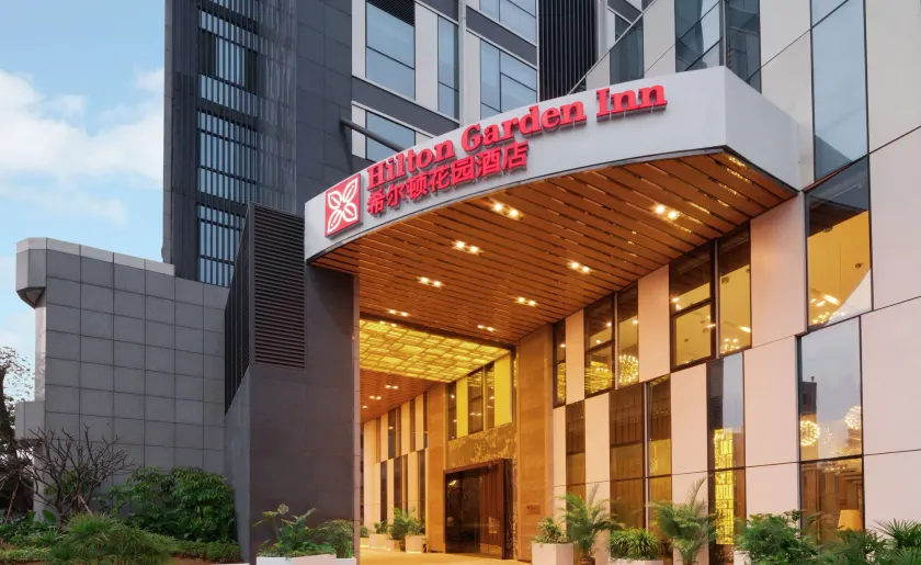 Hilton Garden Inn Shenzhen Bao'an - Image 1