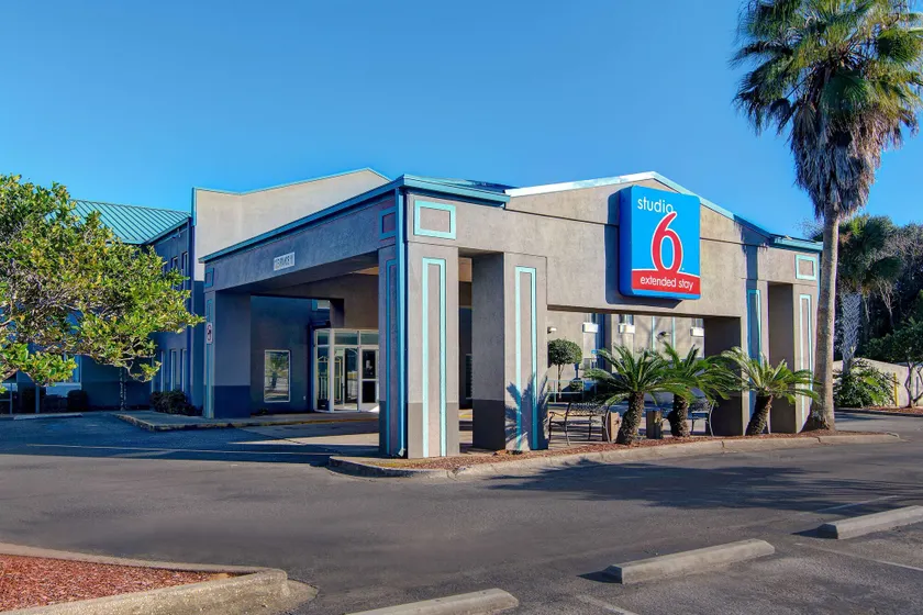 Studio 6 Pensacola, FL - West I-10 - Image 1