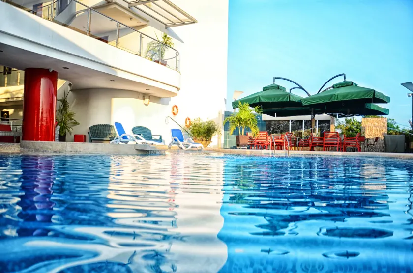 Hotel Atrium Plaza - Image 1