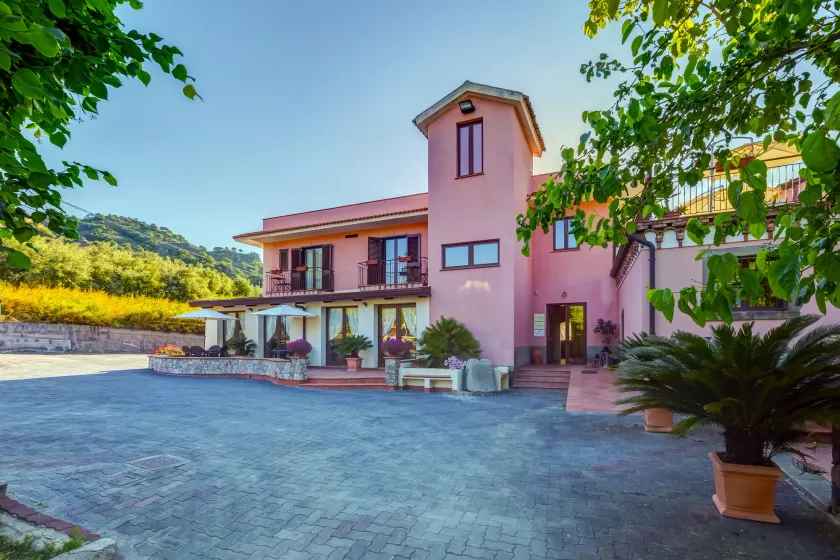 Country Resort la Casa delle Monache - Image 1