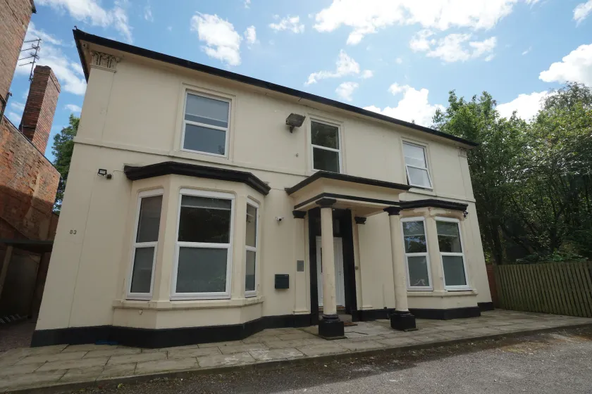 Arbourfield Lodge | Serviced Accomodation  - Image 1