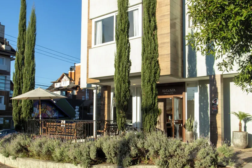 Augusta Centro Hotel - Image 1