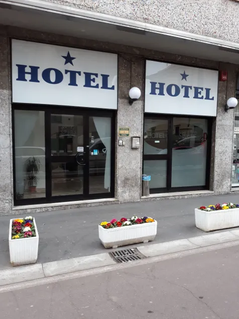 Hotel Salus - Image 1