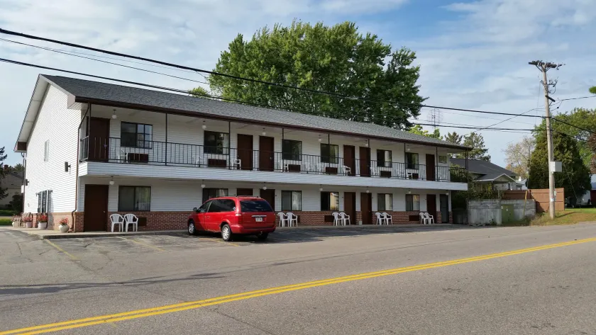 Olympia Motel - Image 1