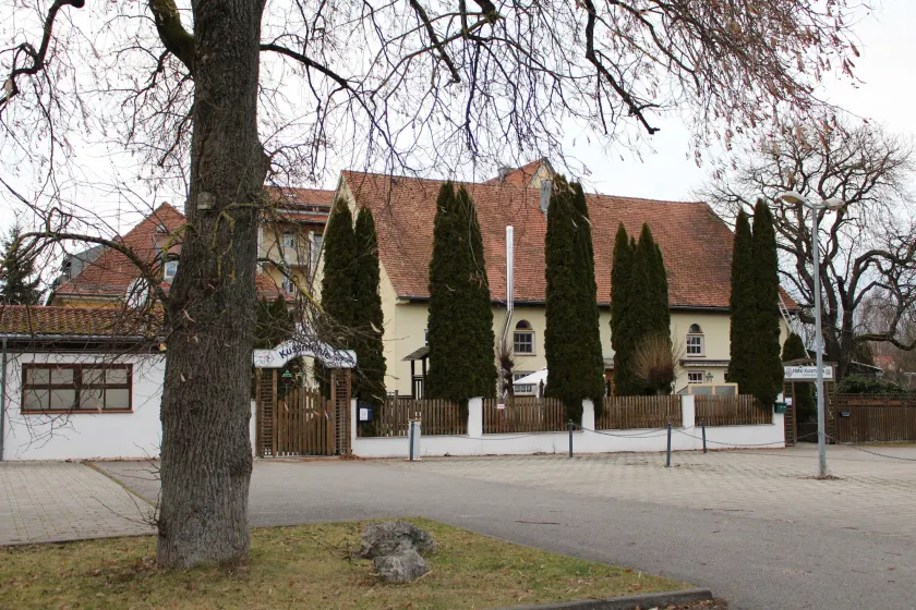 Hotel am Friedberger See - Image 1