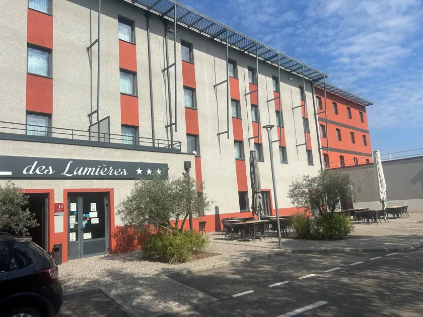 Hôtel des Lumières Lyon Meyzieu Arena Stadium - Image 1