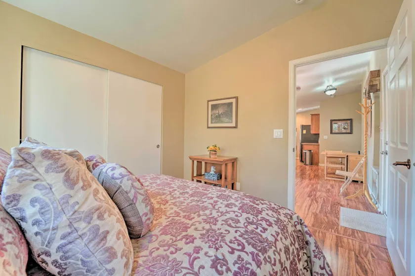 Secluded Durango Cabin ~ 11 Mi to Downtown! - Innvendig