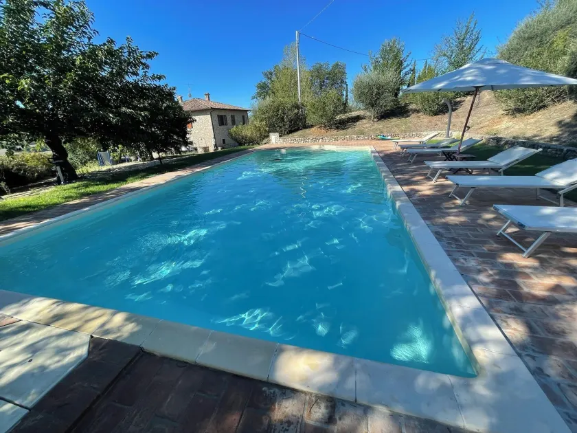 Detached villa - sleeps 10 - pool - pergola - playground for children - wifi - Image 1