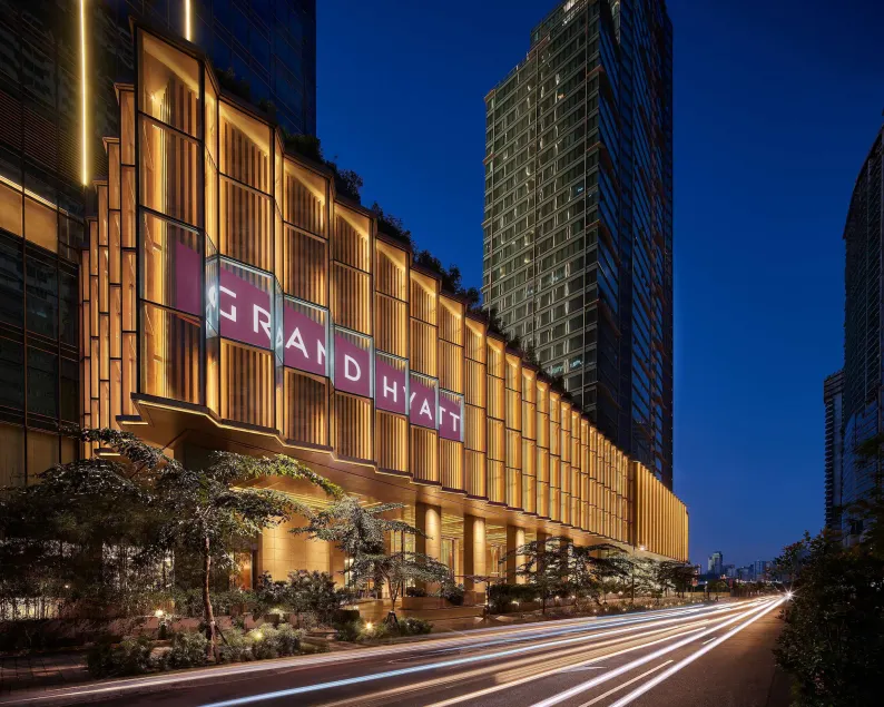 Grand Hyatt Manila - Image 1