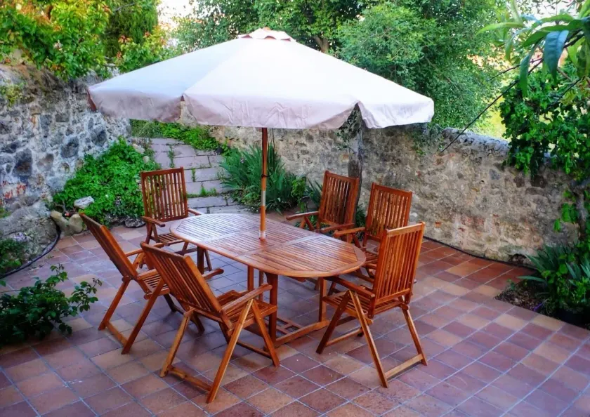 Casa Quevedo - Image 1