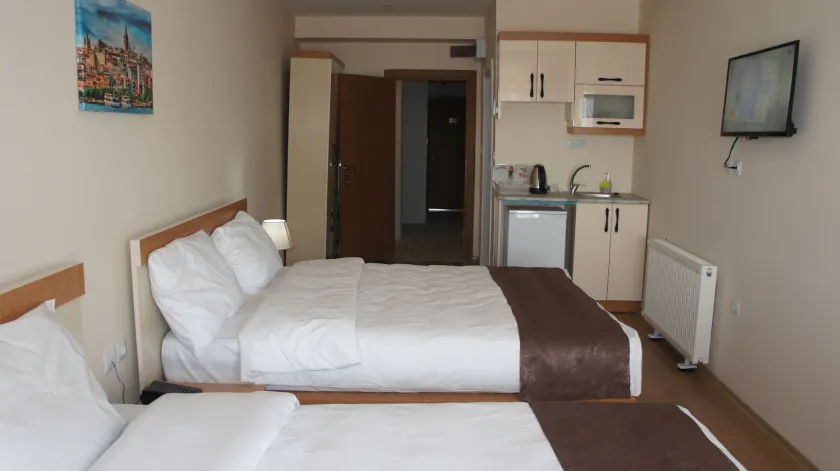 Newaz Hotel - Image 1