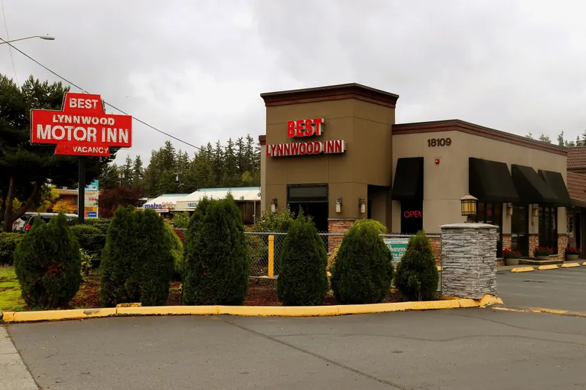 Best Lynnwood Inn - Image 1