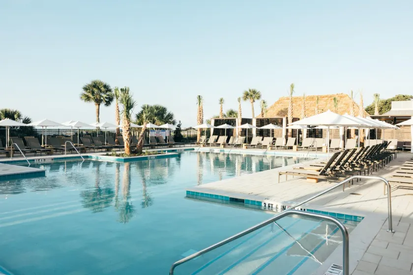 Beach House Resort Hilton Head Island - Image 1