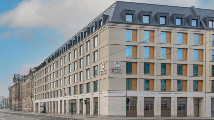 Holiday Inn Express & Suites - Potsdam by IHG - Image 1