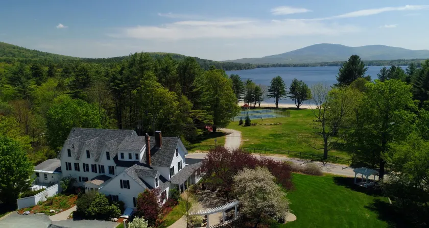 Inn at Pleasant Lake - Image 1