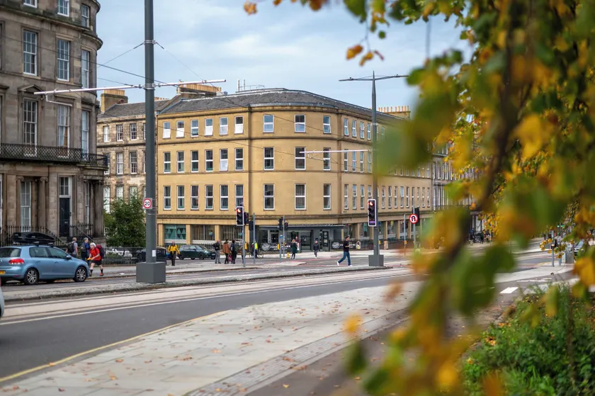 Edinburgh Central Accommodation - Image 1