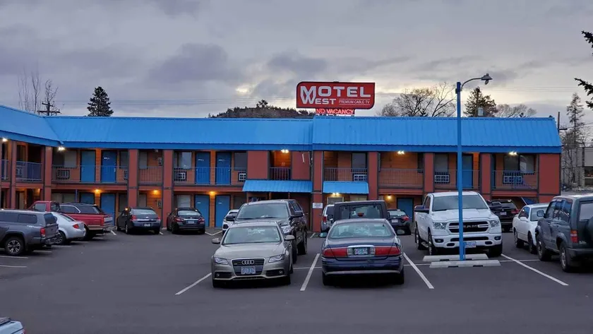 Motel West - Image 1