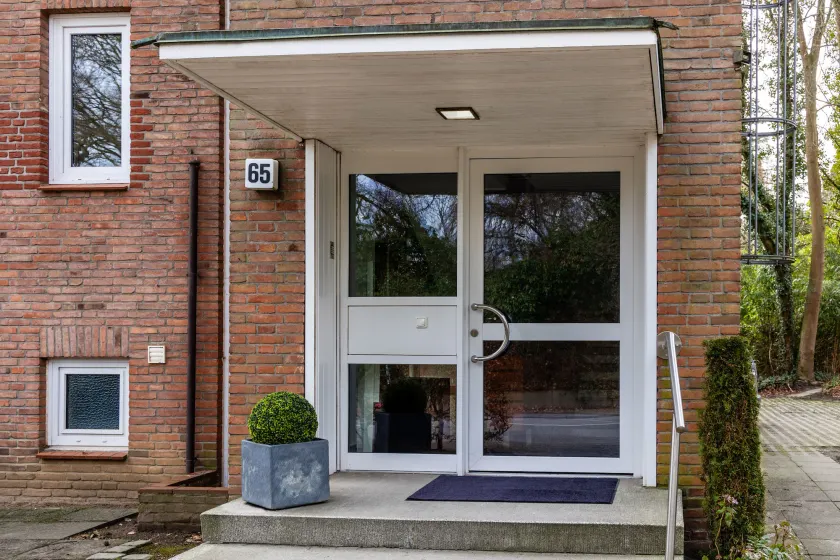 Academy Lodge Boardinghouse - Image 1