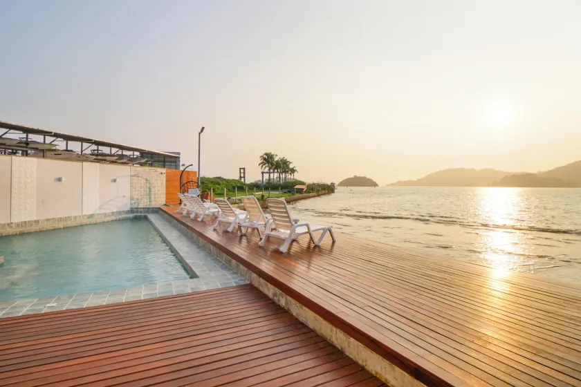 VELINN Pousada Angra Sunset - Image 1