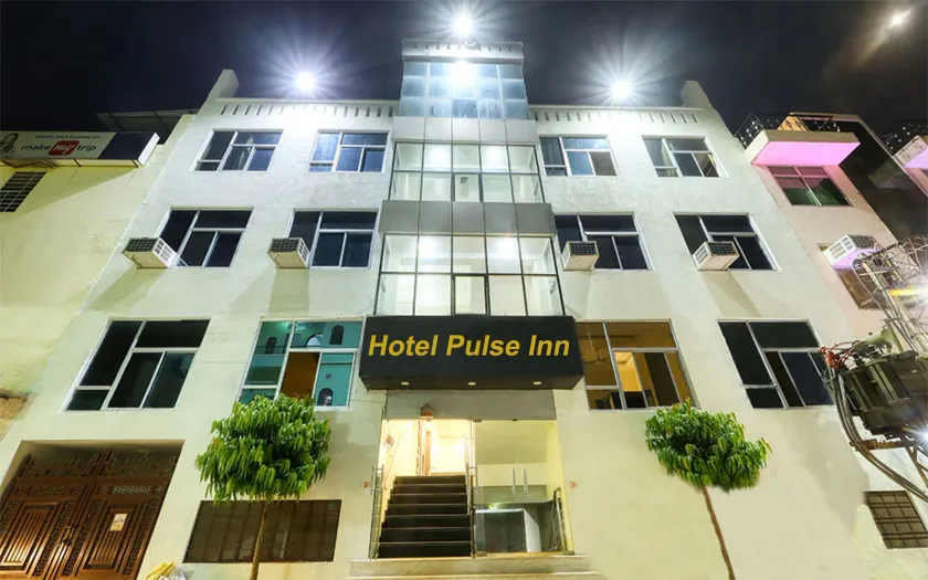 Hotel Pulse Inn- Near Jaipur Railway Station - Image 1