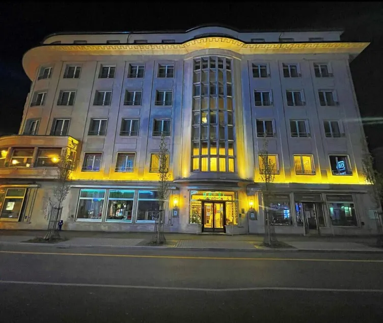 Hotel Athmos - Image 1
