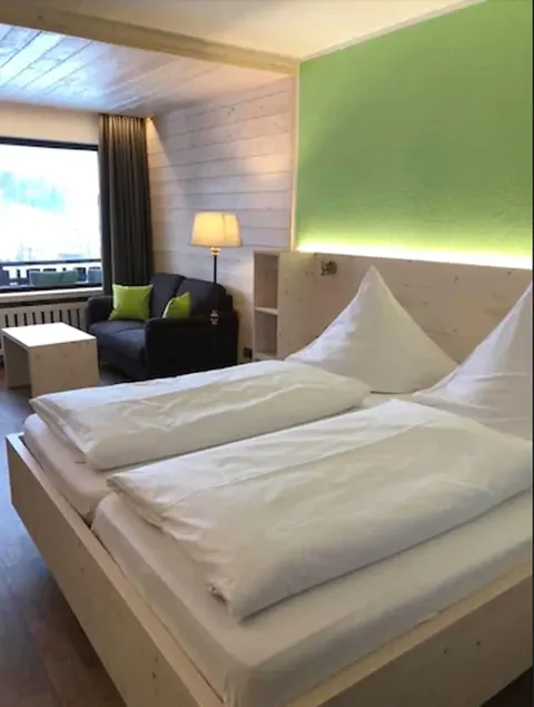 Landhotel Lortz - Image 1