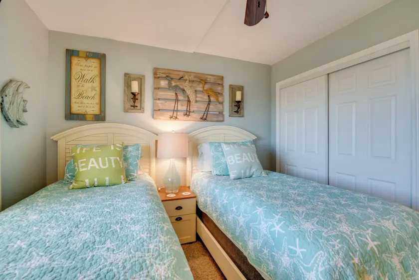 Pool Access: Waterfront Hudson Condo! - Innenbereich