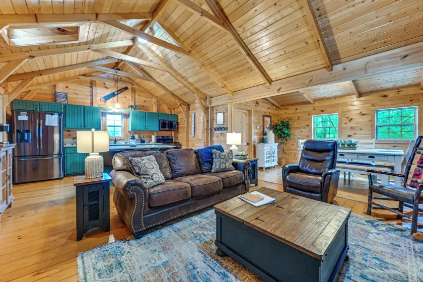 Cabin - Near Mammoth Cave- Blue Holler-Nolin Lake - Image 1
