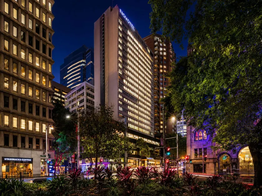 Novotel Sydney City Centre - Image 1