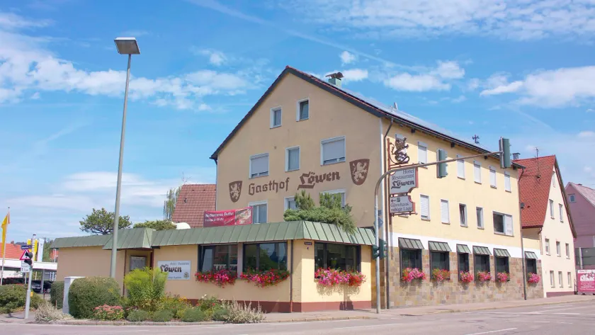 Hotel-Restaurant Löwen - Image 1
