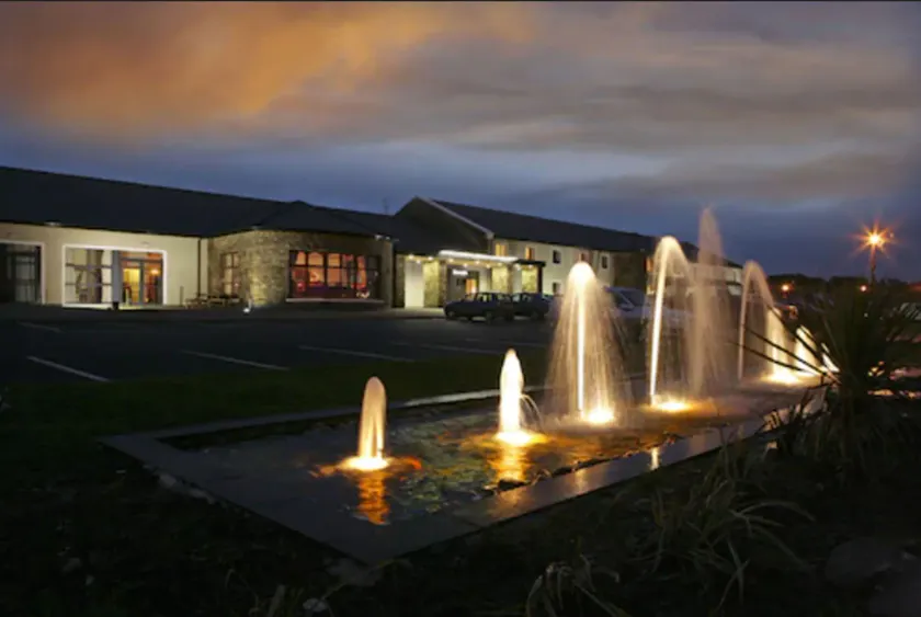 Broadhaven Bay Hotel - Image 1