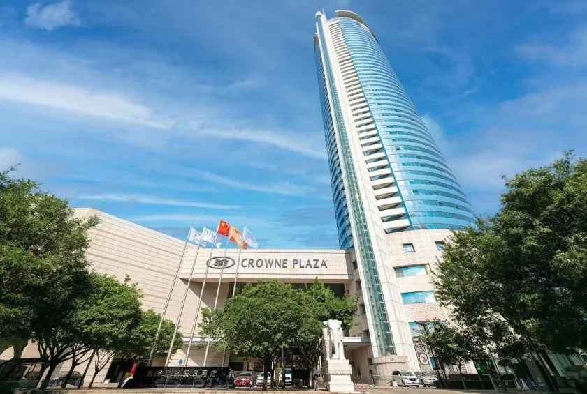 Crowne Plaza Xi'an by IHG - Image 1