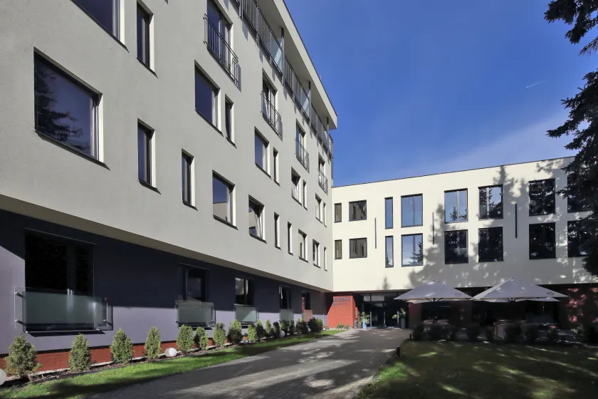  Carlsbad INN hotel & apartments - Image 1