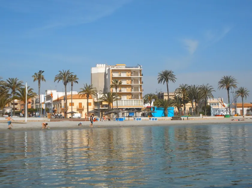 Hotel Lido - Image 1