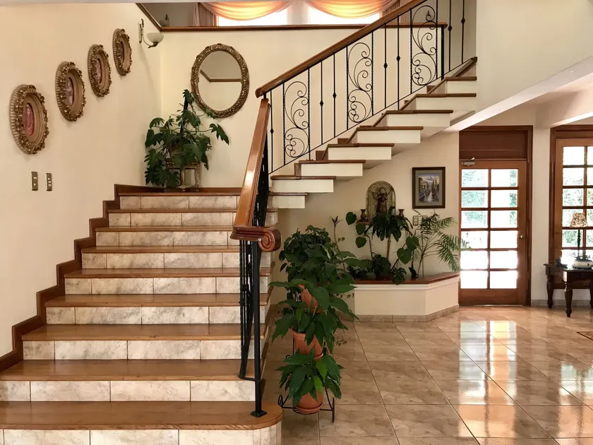 Hotel Belvedere - Image 1