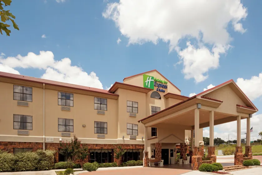 Holiday Inn Express Hotel & Suites Kerrville by IHG - Image 1