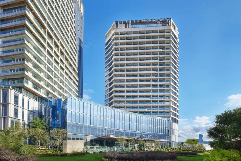 Four Points by Sheraton Dali, Erhai - Image 1