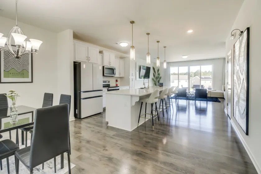 9 Mi to Natl Whitewater Center! Sleek Family Home - Image 1