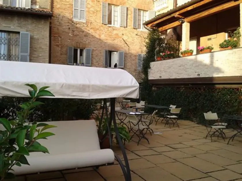 Albergo Italia - Image 1