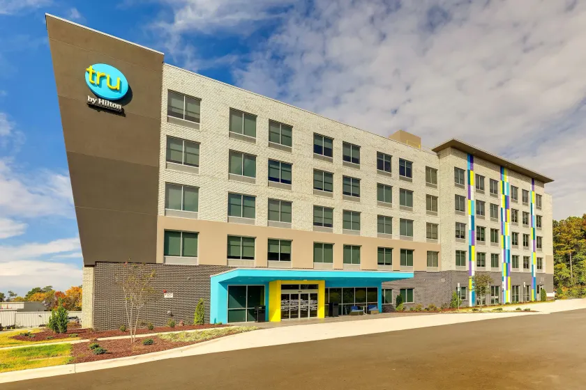 Tru By Hilton Raleigh Garner - Image 1