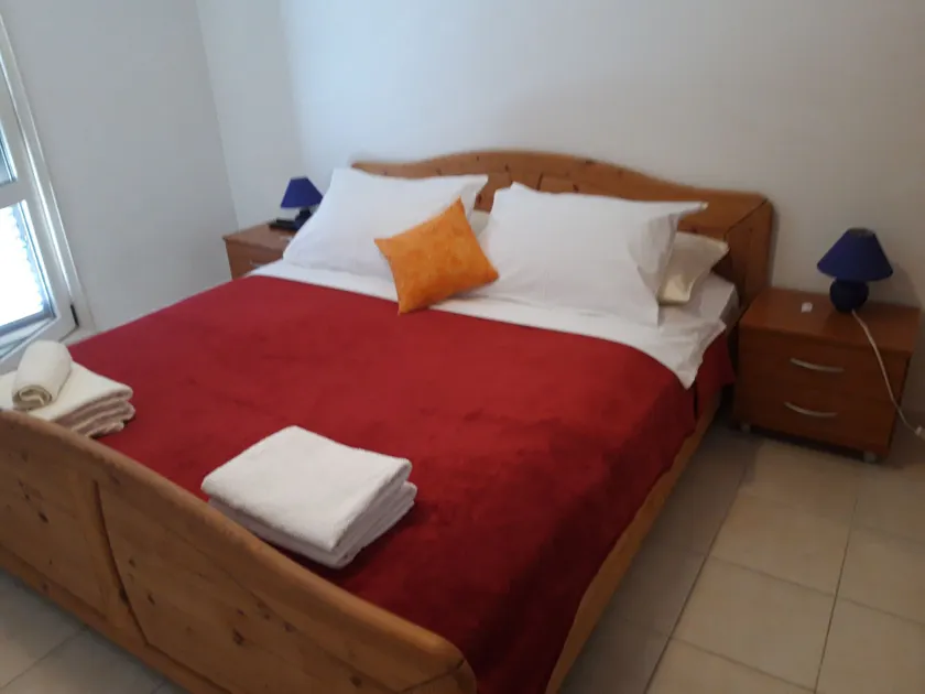 Sasa Apartments Kastel Stafilic Croatia - Image 1