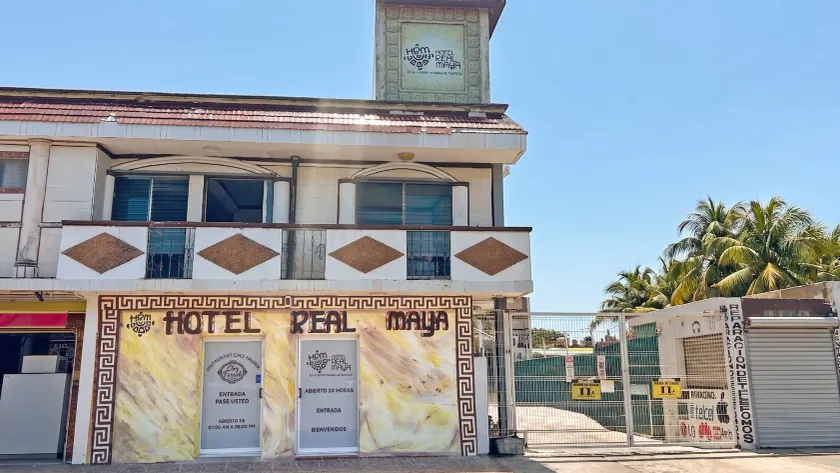 Hotel Real Maya - Image 1