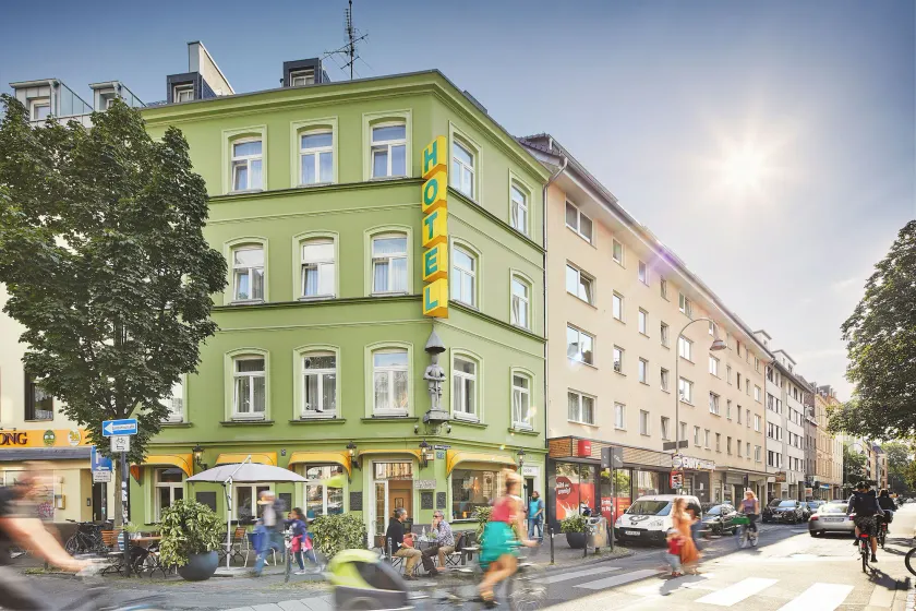 Hotel am Chlodwigplatz - Image 1