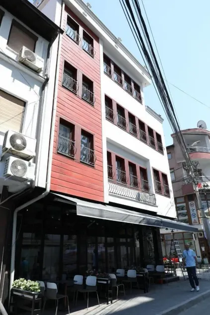 Bruti Hotel - Image 1