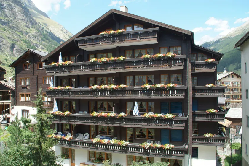 Dent Blanche - Image 1
