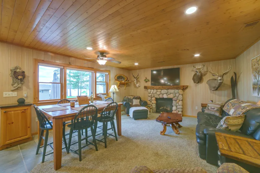 Big Bear Lake Retreat w/ 2 Homes Main/Beach Houses - Image 1