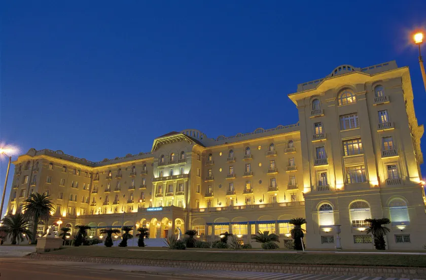Argentino Hotel Casino & Resort - Image 1