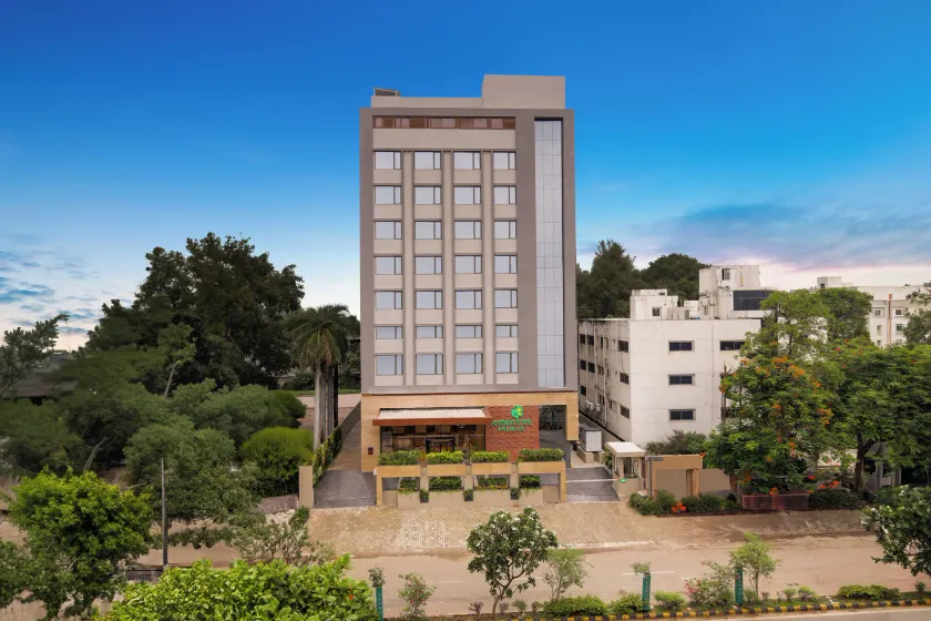 Lemon Tree Premier, Vadodara - Image 1